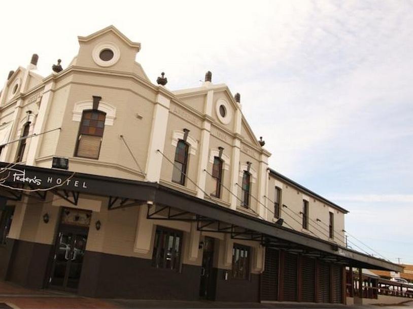 Peden'S Hotel Cessnock Exterior photo